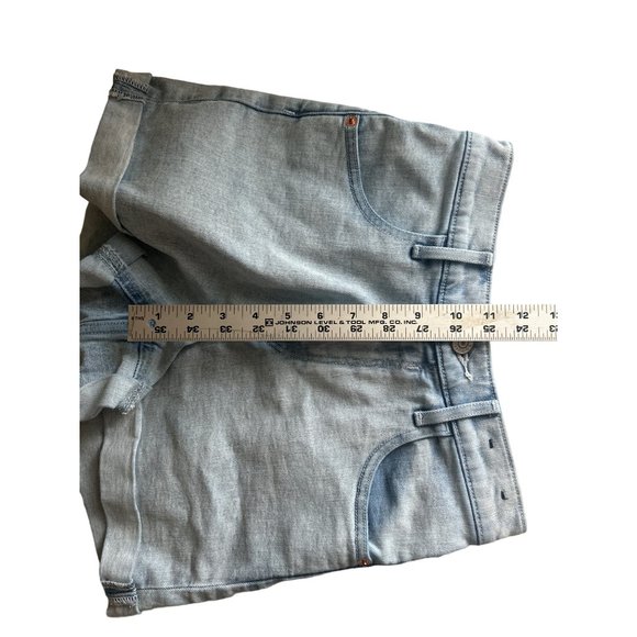 Express Cuffed Super High Rise Mom Shorts/Shortie, Size 2 R - Picture 8 of 9